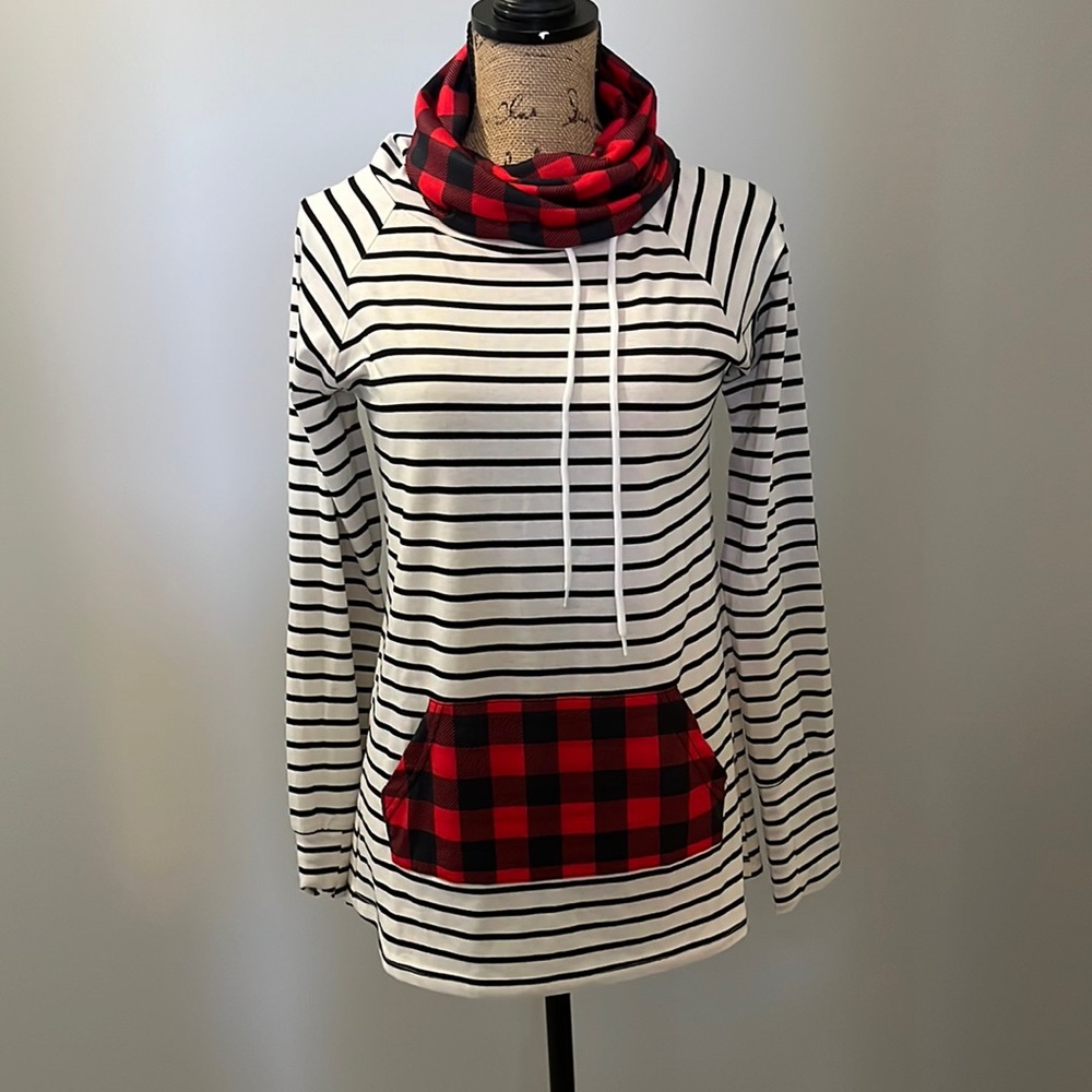 Hawthorne Boutique Top